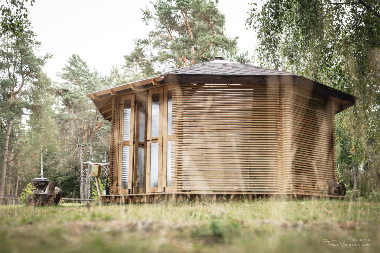 Villa Treehouse Ciekurs à Dukuri Extérieur photo